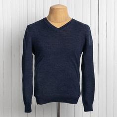 Men's Jersey Knit V-Neck Sweater – Fluff Alpaca Knitwear Men