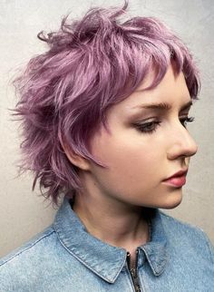 Hairstyle 2023, Short Haircuts For Older Women, The Right Hairstyles, Super Short Haircuts, Haircuts For Older Women, Crop Haircut, Textured Haircut, Crop Hair, Messy Short Hair