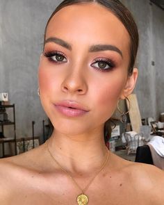 Front Roe, Beach Wedding Makeup, Wedding Hairstyles And Makeup, Mekap Mata, Best Natural Makeup, Louise Roe, Smink Inspiration, Beauty Make-up, Braut Make-up