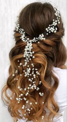 Classic Wedding Hair Updo, Wedding Hair Asian, Wedding Hair Blonde, Wedding Hair Bun, Wedding Hair Braid, Wedding Hair With Veil, Sleek Prom Hair, Wedding Hair Updo With Veil, Wedding Hair Looks