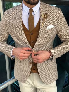 Slim-Fit Plaid Suit Vest Camel-baagr.myshopify.com-suit-BOJONI Mens Fashion Dressy, Mens Fashion Simple, Mens Fashion Rugged, Suits Design, Trench Coat Men, Plaid Suit, Mens Fashion Classy, Mens Winter Fashion