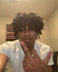 Semi Freeform Dreads Men, Freeform Dreads, Mens Dreadlock Styles, Hair Twists Black, Dread Heads, Black Dreads, Mens Dreads, Cute Dreads, Light Skin Men