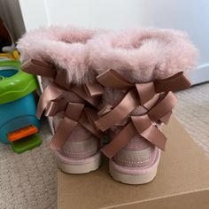 Light Pink Toddler Ugg Boot With Bow Detail Gently Used Toddler Size 6 Ugg Boots With Bows, Toddler Ugg Boots, Cute Uggs, Pretty Vibes, Winter Things, Ugg Boot, Pink Uggs, Cute Sneakers, Jewelry Accessories Ideas