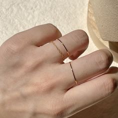 Finger Ring For Women, Handwritten Gifts, Ring Settings Types, Gold Color Ring, Couple Ring, Trendy Ring, Knuckle Rings, Wedding Band Sets, Simple Fashion