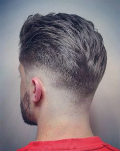 2017 has continued some men's hair trends while adding some hot new looks. Check out these pictures for 33 men's haircut ideas for all hair lengths and types.        Popular styles for 2017 include tapers, fades, classic Male Hairstyles, Trending Hair, Taper Fade Haircut, Cool Mens Haircuts, Mens Hair Trends, Men Haircut Styles, Cool Hairstyles For Men, Mens Haircuts Fade, Corte De Cabelo Masculino