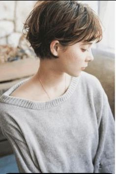 Japanese Short Hair, Long Mullet, Women Mullet, Short Hair Trends, Edgy Short Hair, Short Choppy Hair, Summer Hairstyles For Medium Hair, Hairstyle Women