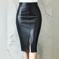 Skirt Office Wear, Plus Size Chic, Skirt Diy, Faux Leather Pencil Skirt, Pu Leather Skirt, Office Skirt, Knee Length Skirt Pencil, Leather Midi Skirt, Split Skirt