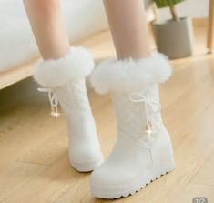 Sepatu Pump, Girls Snow Boots, Cute Wedges, Kawaii Fashion Outfits, Warm Boots, Winter Girls