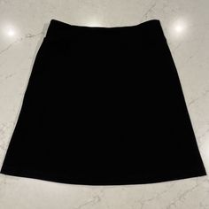 Betabrand Ponte Skort L Black Pockets Under Shorts Skirt Athletic Office Casual Excellent New Condition, No Tags, Never Worn Or Washed. No Signs Of Wear, Non Smoking Home. Please See Pictures For New Condition And Measurements. Message With Any Questions. This Is A Great Chance To Try This High Quality And Comfortable Brand. This Skort / Skirt Allows You To Look Your Best In The Office, Running Errands Or Even On The Greens And Be Super Comfortable At The Same Time. Versatile Black Skort For Spring, Black Lined Relaxed Skirt Bottoms, Versatile Black Mini Skirt, Black Skirt With Elastic Waistband, Short Inseam, Casual Black Skirt With Short Inseam, Casual Black Short Skirt, Classic Black Mini Skort, Classic Stretch Skort In Solid Color, Black Lined Skort With Short Inseam