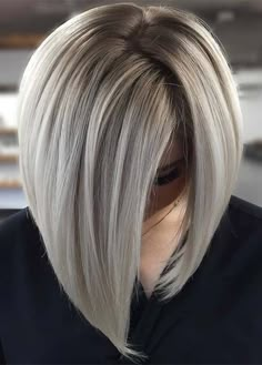 Blonde Balayage Bob, Kort Bob, Κούρεμα Bob, Latest Hair Color, Shoulder Length Hair Cuts, Grey Hair Color, Hair Color Balayage, Cool Hair Color