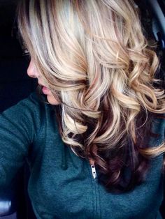 Hair Light On Top Dark Underneath, Spring Blonde Hair Highlights, High And Low Lights Hair Blonde, New Hair Color Ideas, Long Hairstyle Ideas, Long Hairstyle, Lilac Hair, Hair Color Highlights, Haircut And Color