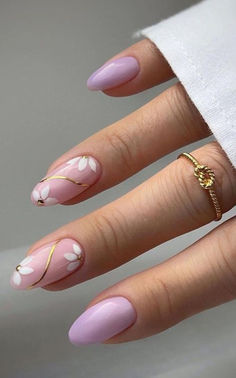 Floral Nail Art Acrylic, Nail Art Designs For Natural Nails, Cool Oval Nail Designs, Pink May Nails, Spring May Nails, Spring Colours Nails, May Nails Ideas 2024 Flowers, Cute Designs On Natural Nails, Nail Art Designs Round Shape