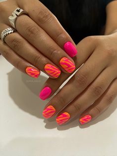 Rave Nails, Ideas Uñas, Summer Gel Nails, Tie Dye Nails, Nails Now, Summery Nails, Vibrant Nails, Hot Nails, Fire Nails