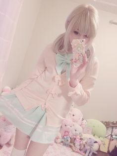 Kawaii Outfits, Kawaii Goth, Gyaru Fashion, Simple Outfit, Kawaii Shop