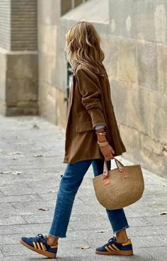 February 10, Straw Tote, Casual Work Outfits, Everyday Outfits, Autumn Winter Fashion, Chic Outfits