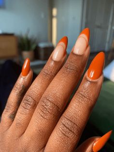 15 Super Cute Fall Nail Colors for Dark Skin To Fall In Love With Burnt Orange Nails Black Women, Fall Nail Solid Colors, Fall Nail Colors On Dark Skin, Dark Orange Nails Design, Fall Nail Colors For Dark Skin, Reddish Orange Nails, Deep Orange Nails, Dark Orange Nails, Fall Orange Nails