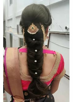 Simple Hairstyle For Saree, Messy Braided Hairstyles, Simple Bridal Hairstyle, South Indian Wedding Hairstyles, Bridal Hair Decorations, Saree Hairstyles, Engagement Hairstyles