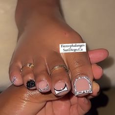 Gel Pedicure Black Women, Toe Design Ideas, Black Acrylic Toes, Valentines Toes, Acrylic Toe Nail Designs, Cute Acrylic Toes, Toes Nails Designs, Nails And Feet Set, Toes Nails