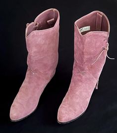 Very Unique Vintage 80s Light Mauve/Pink Suede Boots Made by Tony Lama There are lacings on each side at the top and bottom as well as on the front and on the back of each heel. Pull On Inner Straps Pointed Toes and Low 1 inch heels Made in Italy by Creations by Lama an offshoot of the Tony Lama brand. Marked Womens Size 8 Very Good Vintage Condition:  Normal wear with no dirt on the suede Best Fit:  Womens Size 8 Medium width . . . . . . . . . . . . . . . . . . . . . . . . . . . . . . . . . . ✂ Trendy Fitted Pink Mid-calf Boots, Western Style Pink Mid-calf Boots For Winter, Western Mid-calf Suede Boots With Suede Lining, Pink Fitted Mid-calf Boots With Pointed Toe, Pink Suede Boots, Pink Fitted Western Mid-calf Boots, Pink Suede, Western Cowboy Boots, Mid Calf Boots