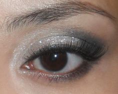 Beige Sparkle Party Eye  -angel costume Silver Eye Makeup, Angel Makeup, Concert Makeup, Silver Makeup, Sparkle Party, Swag Makeup, Glitter Eye Makeup, Smink Inspiration, Ethereal Makeup