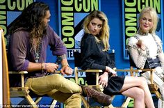 the actors are sitting down in chairs talking to each other at comic con on friday