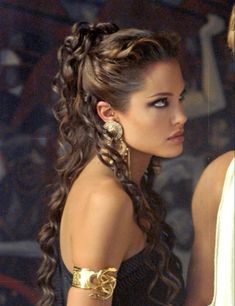 Greek Goddess Hairstyles, Roman Hairstyles, Greek Hair, Goddess Hairstyles, Fantasy Hair, 인물 사진, Aesthetic Hair, Angelina Jolie, Prom Hair