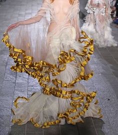 Goddess Fashion, Fantasy Fashion, My Favorite Things, Dress Code, Costume Design, Lalique