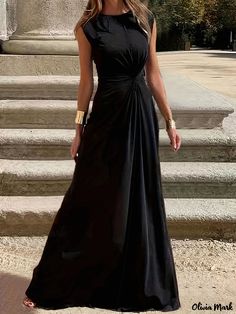 Olivia Mark - Chic Casual Waist-Defining Elegant Round Neck Long Dress for Outings Loose Clothing, Chic Casual, Elegant Dresses Long, Crewneck Dress, Loose Outfit, Jane Shoes, Types Of Skirts, Style Elegant, Vest Dress