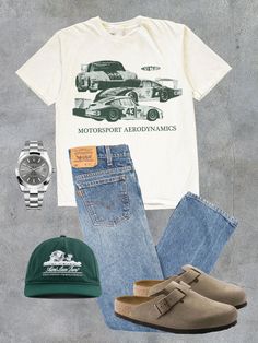 aesthetic outfit inspo fit check boston birkinstocks green ny baseball cap rolex watch levi jeans porsche vintage tshirt 90s style Graphic Tees Men Aesthetic, Men’s Graphic Tees, Porsche Shirt, Mens Fashion Aesthetic, Motorsport Clothing, Car Fashion, Minimalistic Outfits, Cars Tees, Tshirt Design Inspiration