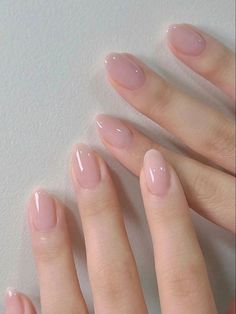 Kuku Pink, Neutral Nails Pink, Dainty Nails, Edited Videos, Skincare Makeup, Powder Puff, Nail Accessories