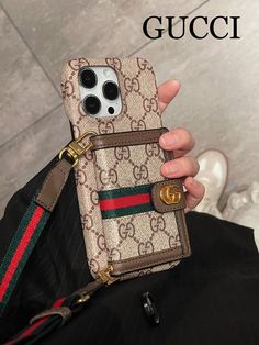 GUCCI Official Ophidia GG Leather Gucci Wallet Crossbody Apple iPhone Case Fashion Online Store Gucci Crossbody, Buy Gucci, Apple Iphone Case, Iphone Screen, Card Bag, Gucci Wallet, Gift Accessories, Phone Bag, Beige Color