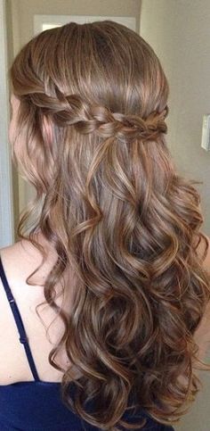 Featured Hairstyle: Heidi Marie (Garrett); hairandmakeupgirl.com; Wedding hairstyle idea. Crimping Hairstyles, Cute Prom Hair, Long Length Haircuts, Grad Hair, Dance Hair, Parents Wedding, Glamour Beauty, Pinterest Hair, Peinados Fáciles Para Cabello Corto