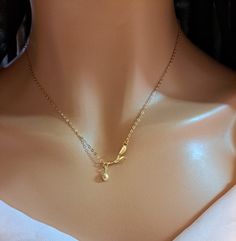 "Olive Necklaces on  branch  with olive leaves .sterling silver . or Gold  vermeil or rose gold vermeil  , Minimal dainty Necklaces, Gift for graduation, Mother's day gift, Gift for sister ♥ Shown at size 17 \" ♥ You can choose the size 14 \"-20\" ♥ High Quality Designer Jewelry ♥ Comes in a cute little package ready for gifting. ♥ Comes with a card. As in photo or you can Send your text .And we will prepare the card ♥ We can stamp the leaf with the letter you choose. Make the jewelry personal CURRENT PRODUCTION TIMES All items are made to order. Usually between 1-3 business days. If you need it sooner, please send us a message on Etsy :) PEXPEDITED SHIPPING You can choose a faster shipping option by buying the Expedited shipping listing here: https://www.etsy.com/listing/265766138/expedit Olive Branch Necklace, Olive Necklace, Necklaces Gift, Gift For Graduation, Olive Leaves, Dainty Necklaces, Branch Necklace, Minimal Necklace, Gift For Sister