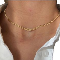 Delicate Gold Chain Necklace, She’ll Necklace, Necklace Knots, Designing Jewelry, Knot Jewelry, Cuban Chain Necklace, Layering Necklaces, Herringbone Necklace, Snake Chain Necklace