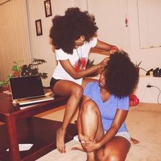 Beautiful Natural Hair, Pelo Afro, Black Photography, Natural Hair Inspiration, Afro Art, 인물 사진, Hair Journey, Black Culture, Afro Hairstyles