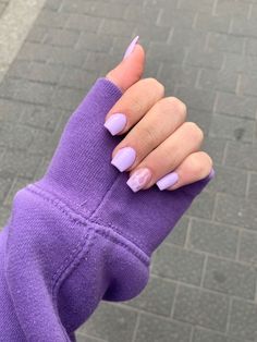 Light Purple Aesthetic Nails, Short Light Purple Nails With Design, Short Square Lavender Nails, Light Purple Nails Short Square, Light Purple Gel Nails Short, Short Nail Ideas Purple, Light Purple Nails Design Short, Lavender Nails Square, Purple Short Square Nails