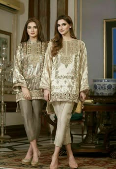 Pant Suit Women, Pakistani Couture, Pakistani Fashion Party Wear