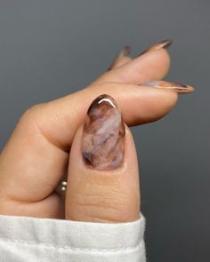 Aesthetic Nail Ideas, Cabelo Pin Up, Stone Nails, Aesthetic Nail, Fall Nail Art, Nails Desing, Brown Nails, Marble Nails, Nail Art Ideas