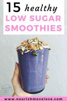 a person holding up a purple smoothie in front of the words 15 healthy low sugar smooth