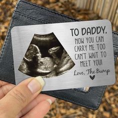 Father’s Day Gift For Expecting Dads, Father’s Day Gift Ideas For Dad To Be, Gifts For Moms To Be, Best Gift For New Mom, Cute Pregnancy Announcement For Parents, Daddy To Be Gift Ideas, Ways To Tell Your Husband Your Expecting, Cute Ways To Tell Husband Your Pregnant, Father To Be Gift Ideas