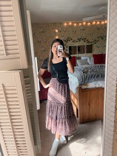 Modest Fits Aesthetic, Christian Outfit Ideas, Mormon Outfits, Modest Christian Clothing, Modest Girly Outfits, Trendy Outfit Inspo, Modesty Outfits, Cute Modest Outfits, Maxi Outfits