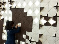 Light Form: Gorgeous Wood Wall Panels Flip Up to Reveal Light Tangible Interaction, Tv Fal, Interactive Walls, Lighting Concepts, Wall Lighting Design, Interactive Art, Design Del Prodotto, Wood Panel Walls, Modern Wall Lights