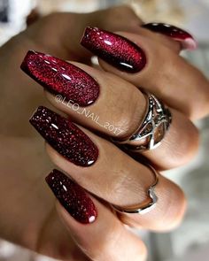 Velvet Nails, Chrome Nails Designs, Glamorous Nails, Pretty Nail Art Designs, Dope Nail Designs, Sparkle Nails, Cat Eye Nails, Glitter Nail, Elegant Nails