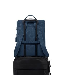 Timeless elegance meets practicality in this buttery soft leather backpack that fits all your daily essentials. Its minimalist styling and soft unlined structure are the epitome of laid-back luxury. Soft Leather Backpack, Eyewear Shop, Travel Products, Accessories Packing, Crossbody Bag Women, Mens Eyewear, Carry On Luggage, Daily Essentials, Men's Backpack