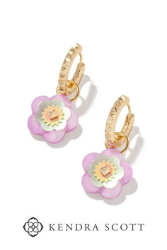 Botanical motifs in a convertible style—we couldn’t possibly ask for more. The Deliah Gold Huggie Earrings in Pastel Mix feature darling flower charms made from collaged sequins and carved mother-of-pearl, our newest design innovation we can’t get enough of. If you’re wanting an all-metal moment, you can easily remove the charms for a whole new look. Short Pendant Necklace, Gold Huggie Earrings, Huggie Earrings Gold, Kendra Scott Earrings, Gold Statement Earrings, Design Innovation, Huggie Earrings, Multi Strand Necklace, Flower Charm