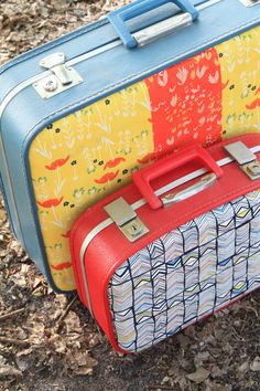 Traveling with Meadow: A Suitcase Tutorial - Art Gallery Fabrics - The Creative Blog Cardboard Suitcase, Stitch Diy