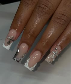 Romeo Santos Concert Nails, Medium Nails Baddie, Short Birthday Acrylic Nails, White Prom Nails Short, Med Nail Designs, French Birthday Nails, Nail Designs Birthday Ideas, Unique Acrylic Nails Short, Nails Rhinestones Design