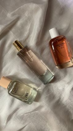 Zara Perfume Aesthetic, Zara Parfum, Zara Perfume, Aesthetic Perfume, Shower Skin Care, Celebrity Perfume, Pretty Skin Care