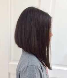 Modern Bob Hairstyles, Asymmetrical Bob Haircuts, Angled Bob Hairstyles, Choppy Bob Hairstyles, Long Bob Hairstyles, Trending Hairstyles, Bob Haircuts, Haircut Ideas