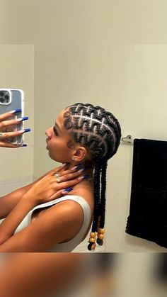 Cornwors Hairstyle, 8 Braids Cornrows, Cornwors Hairstyle Black Women, 8 Feed In Braids, Girls Cornrow Hairstyles, Black Braid Styles, Cornrow Ideas, Cornrow Hairstyle, Feed In Braids Hairstyles